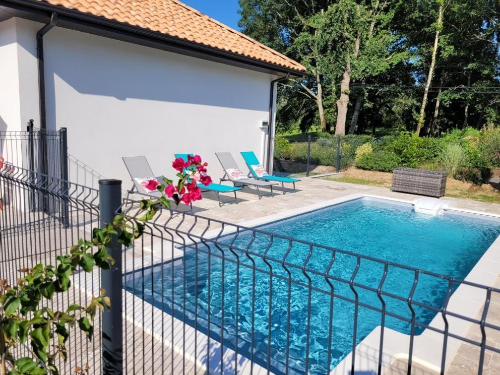 Maison Neuve Bord De Dordogne Lanzac Kültér fotó